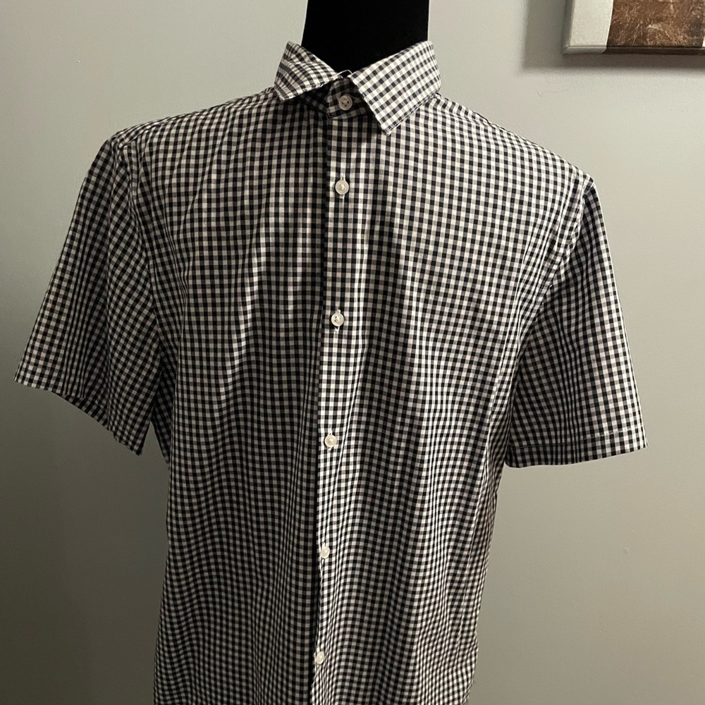 Mens H&M short sleeve button up shirt